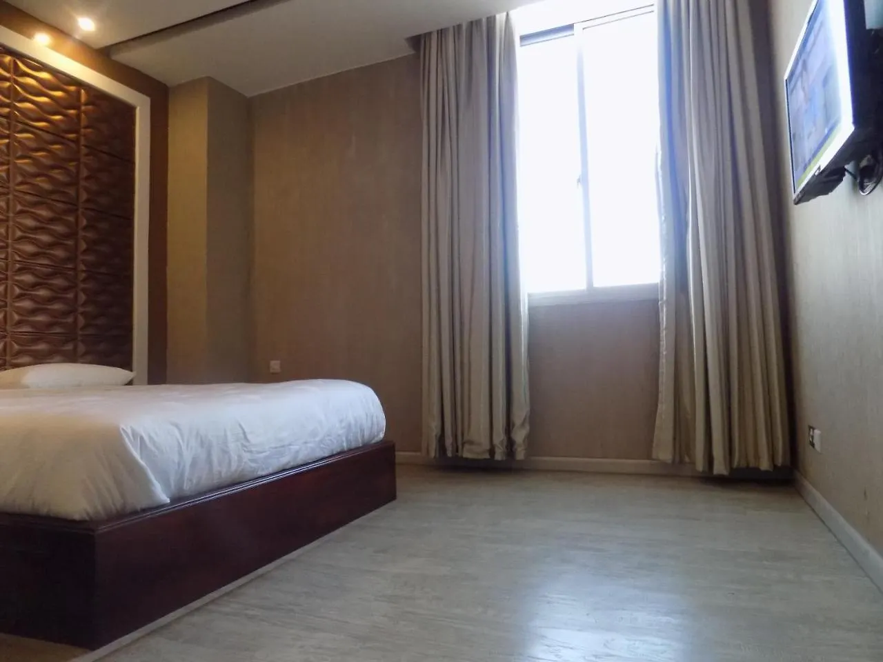 Freedom City Hotel Najjanankumbi Kamapala 캄팔라