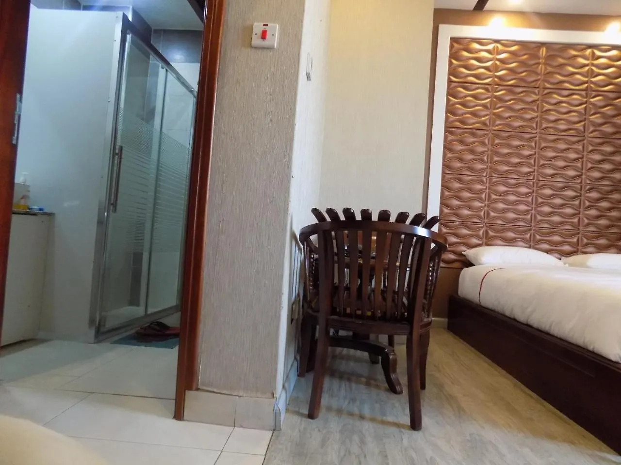 Freedom City Hotel Najjanankumbi Kamapala 캄팔라